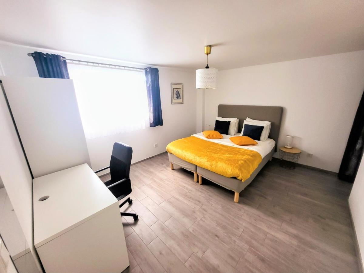 Calm And Modern Apartment Eischen Exterior foto